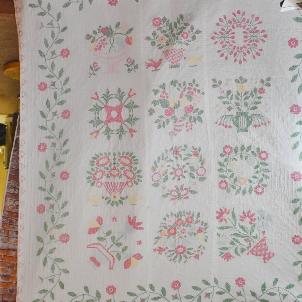 Vintage Handmade Cross Stitched Quilt Embroidered Baltimore Album Quilt 72 X 62 - Picture 5 of 13